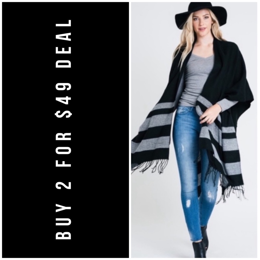 ❄️BLACK GRAY STRIPED PONCHO
